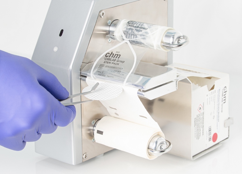 Dispensatore di membrane filtranti sterili per microbiologia Dispensatore di membrane filtranti sterili per microbiologia